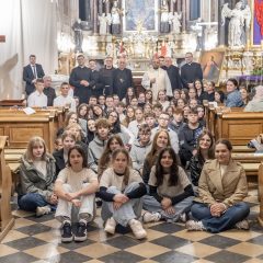 https://diecezja.lowicz.pl/app/uploads/1-11-240x240.jpg