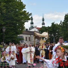 https://diecezja.lowicz.pl/app/uploads/DSC_5545-240x240.jpg