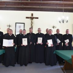 https://diecezja.lowicz.pl/app/uploads/DSC_6049-240x240.jpg