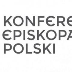 https://diecezja.lowicz.pl/app/uploads/logo-KEP-2-240x240.jpg